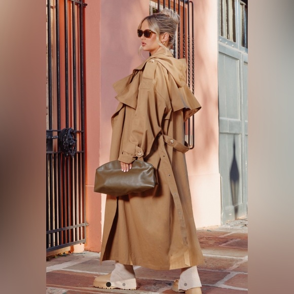 New Trench Coat - Picture 1 of 3